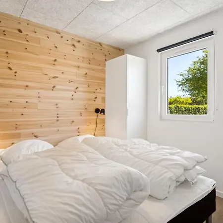 Eunice - 850m From The Sea By Interhome Feriehus Glesborg
