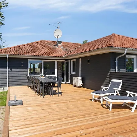 Eunice - 850m From The Sea By Interhome * Glesborg